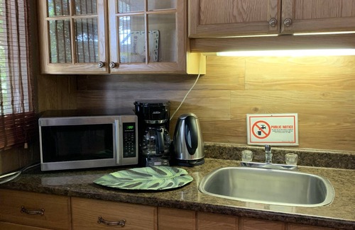 Unorganized Centre Parry Sound Cabin | Romantic BEACH CABIN for two