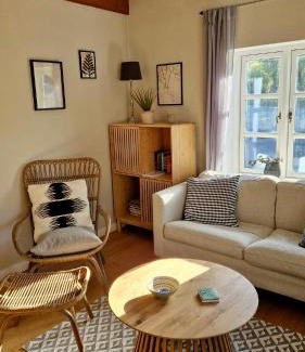 Schashagen Apartment | Romantic house in charming village