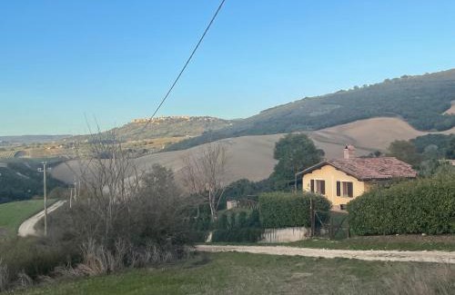 Montecchio Ski Chalet | Romantic love-nest villa Spa in Beautiful Umbria