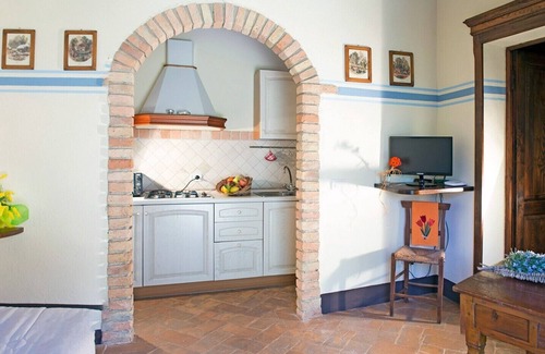 Cinigiano Apartment | Romantic Stone Apartment with Pool and close to Seaside