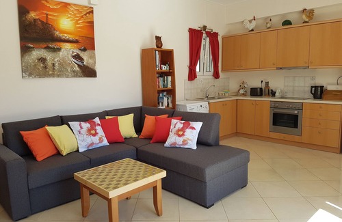 Agios Ioannis Villa | Romantic Villa, central location, priv. pool, sun terrace, 10 mins to the beach!