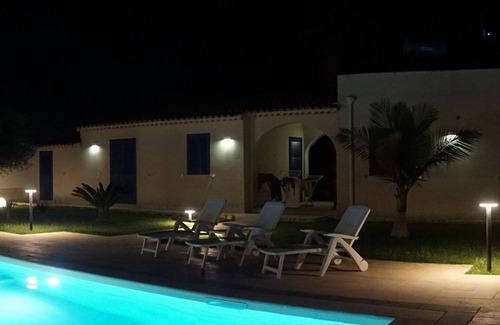 Donnalucata Villa | Romantic villa with pool, 5 minutes from the beach
