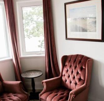 Rossmore House | Romantic Waterfront Sunset Views in PEC