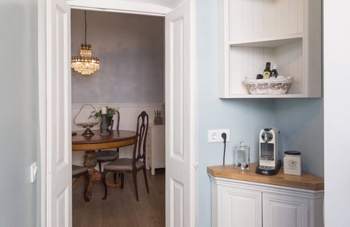 Premia de Mar House | Romatic fisherman‘s house, 300 m to the beach, Premià de Mar/Barcelona