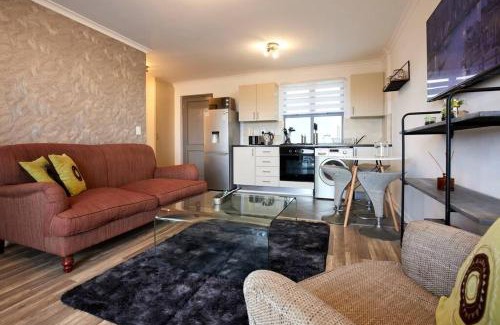 Rondebosch Apartment | Rondebosch Central