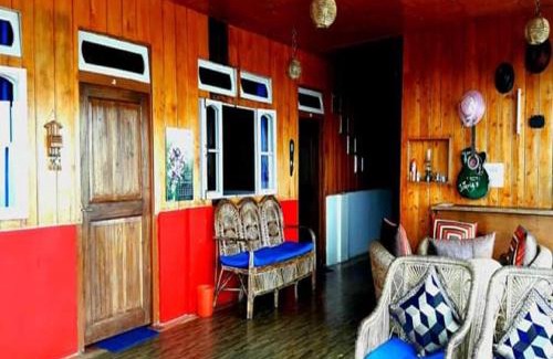 Kumai House | Rongo White House by StayApart