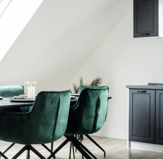 Rheda-Wiedenbruck Apartment | Roof-Suite 02 I Aufzug I BBQ I WiFi I Balkon I TV