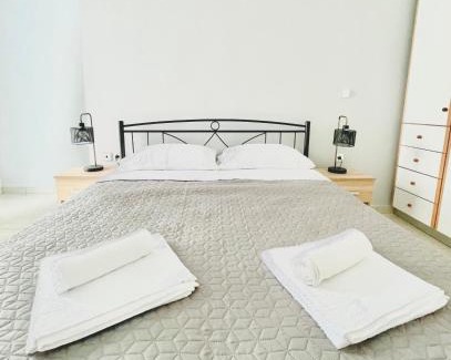 Spata-Artemida Apartment | Roof Top Apartment By Athens Airport