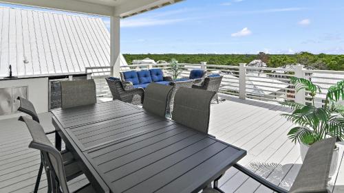 West Panama City Beach House | Rooftop Deck w Views Pool Luxury 5BDR Resorting To Happiness by AvantStay