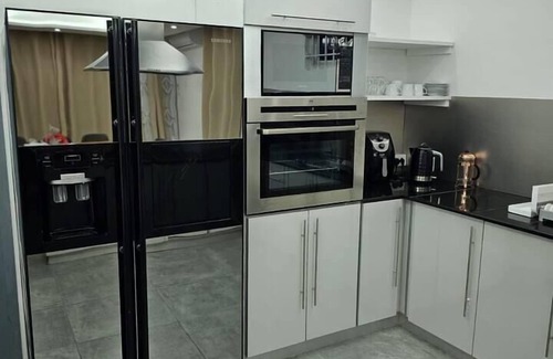 La Preneuse Villa | Rooftop Garden Villa, Private Pool & Beach Access