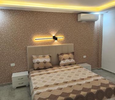 Hiboun Apartment | Rooftop sable d'or