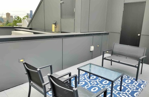Broadway House | ⚡️ROOFTOP VIEWS⚡️The Helix⚡️Central🚶🏻‍♂️Walker’s paradise