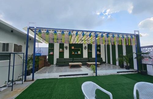 Faridabad Apartment | Rooftop With Pool Party 3BHK Luxury Space