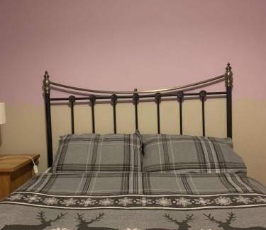 Williamstown House | Room 2 , Williamstown, Ireland