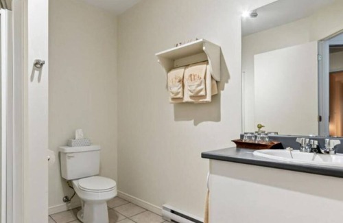 Saint Donat Bed & Breakfast | Room 7: The Audacious