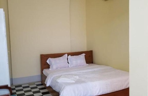 Daun Penh House | Room 7 - Studio in a villa 5mn walk from the Royal Palace with swimming pool