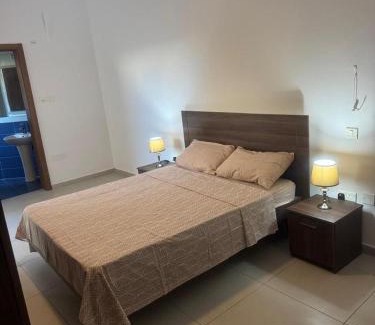 Tal-Ghoqod House | Room Cozy with private bathroom in San Julian