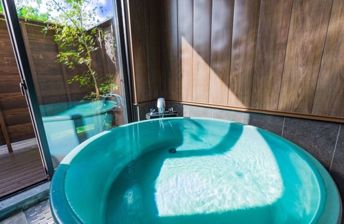 Yufuin Onsen Cabin | Room dome tent with hot spring 1 night and 2 /Yufu Ōita