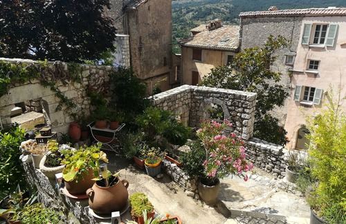 Coursegoules House | Room for lovers Coursegoules