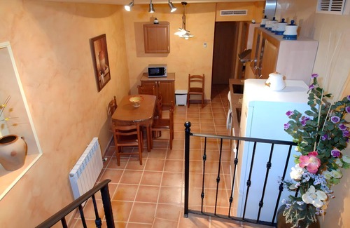 Maluenda House | Room 'Habitación Doble' with Wi-Fi and Air Conditioning