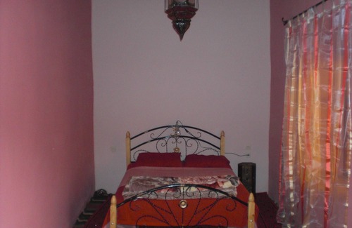 Agdz House | Room in Guest Room - Riad dar Tazoulte Bedroom