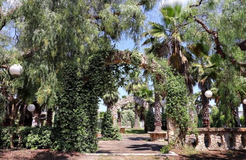 Ruffano Apartment | Room 'La Pietra Village - Primula' with Shared Terrace, Wi-Fi and Air Conditioning