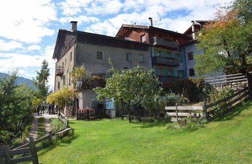 San Giacomo Apartment | Room 'Moleti' with Mountain View and Shared Garden