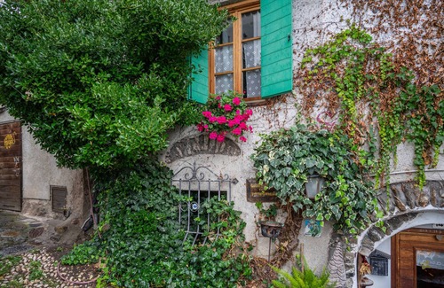 San Giacomo Apartment | Room 'Pedi' with Mountain View and Shared Garden