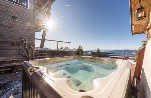 Bressanone Apartment | Room 'Rossalm Panoramic Room 4' with Shared Terrace, Shared Garden and Wi-Fi