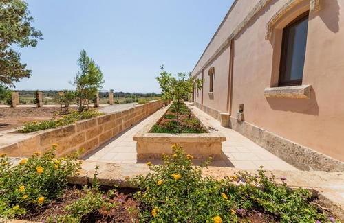 Presicce Apartment | Room 'Serena - 3' with Private Terrace, Wi-Fi and Air Conditioning