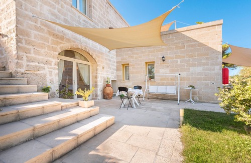 Otranto Apartment | Room 'Sole - 3' with Sea View, Wi-Fi and Air Conditioning