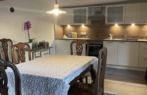 Ortenberg Apartment | Room 'Zimmer 3' with Shared Garden and Wi-Fi