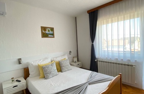 Grabovac House | Rooms M&N Zafran - Double room with Double Bed 1