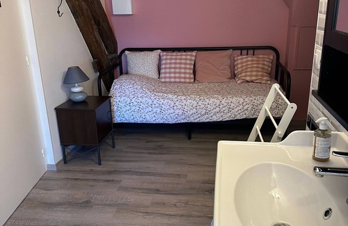 Fontguenand Bed & Breakfast | Rooms with breakfast and dining near Loire Castles