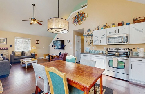 Gunnison House | Roomy Dog-Friendly Home with Seasonal Stream - Easy Access to Outdoor Activities