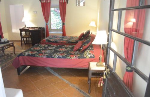 Nawalgarh Hotel | Roop Niwas Kothi, Near Mandawa