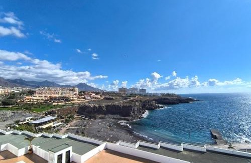 Callao Salvaje Apartment | ROSA DE MAR 1 - parking, pool, beachfront, tv channels