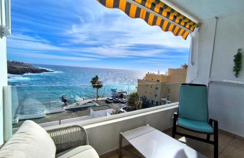 Callao Salvaje Apartment | ROSA DE MAR 1 - parking, pool, beachfront, tv channels