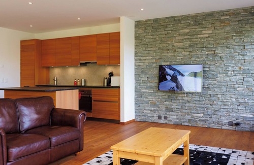 Noveli Apartment | Rosablanche E 107 by Interhome