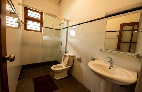 Haputale House | Rose Villa Diyathalawa with Panoramic Train View in the Mountains