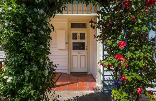 North Hobart House | Rosehaven Cottage