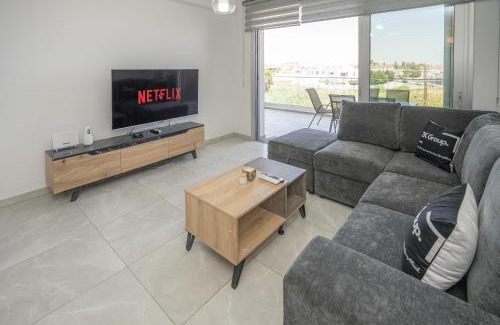 Aradippou Apartment | Rotiana 3Bed Apt with Roof Garden and BBQ