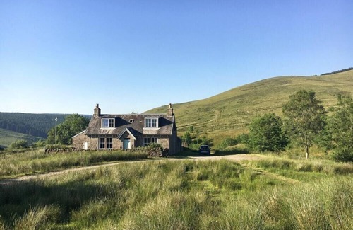 Hawick Cottage | ROUGHLEY COTTAGE, pet friendly, with open fire in Newcastleton