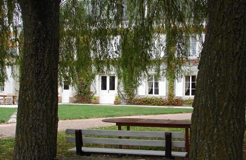 Mauze-Thouarsais Bed & Breakfast | Roulotte de la basse biguerie proche zoo de la flèche
