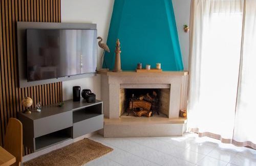 Lavinio Lido di Enea Apartment | Roussev Apartment - Coastal Gem - Anzio