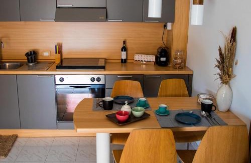 Lavinio Lido di Enea Apartment | Roussev Apartment - Coastal Gem - Anzio