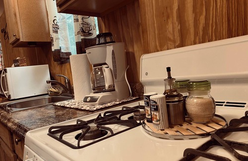 Willis Cabin | Roxys Cottage Cabin