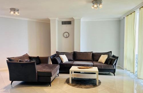 Netanya Apartment | Royal Aparatment on the Sea , Blvd Nitza 34