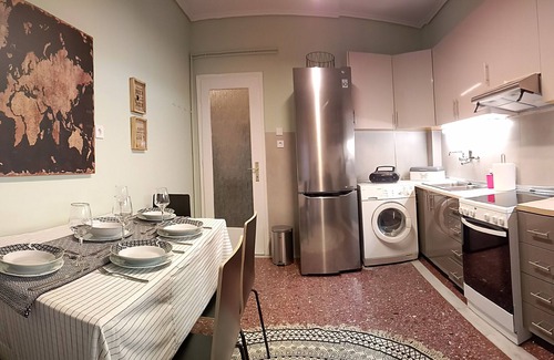 Thessaloniki City Centre Apartment | Royal deluxe Apt.(Must)