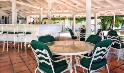 Porters Apartment | Royal Glitter Bay Villas